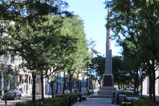 Montreal - Place d'Youville - Place de la Grande-Paix-de-Montreal