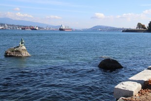 Vancouver - Stanley Park - « Girl in a wetsuit » statue
