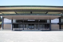 Tokyo - Imperial Palace - Chowaden Reception Hall - zoom