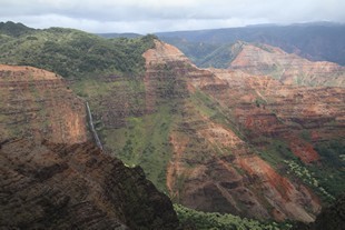 Kauai - Kokee Road - Waipo'o Falls Lookout - zoom