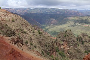 Kauai - Red Dirt Falls - valley view