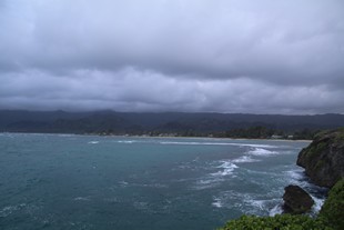 Oahu - Laie Point - mountain view