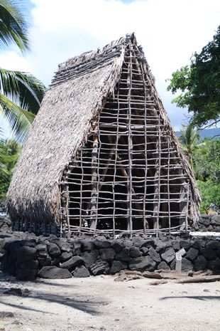 Big Island - Pu'uhonua O Hōnaunau National Historical Park - little house