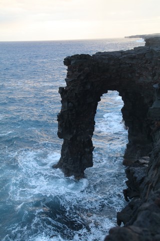 Big Island - Volcanoes National Park - Chain of Craters Road - Holei Sea Arch