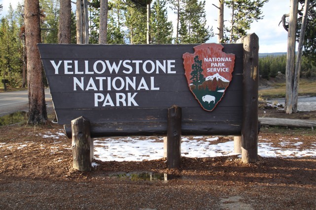 Yellowstone National Park - parc sign