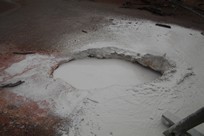 Yellowstone National Park - Norris - Artists Paintpots - mudpot #2