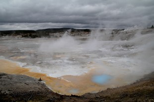 Yellowstone National Park - Norris - Norris Geyser Basin - Porcelain Basin - Porcelain Springs